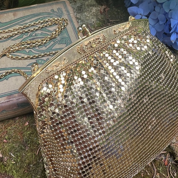 Vintage 1985 Whiting & Davis Gold Metal Mesh Mini Purse - Picture 14 of 14